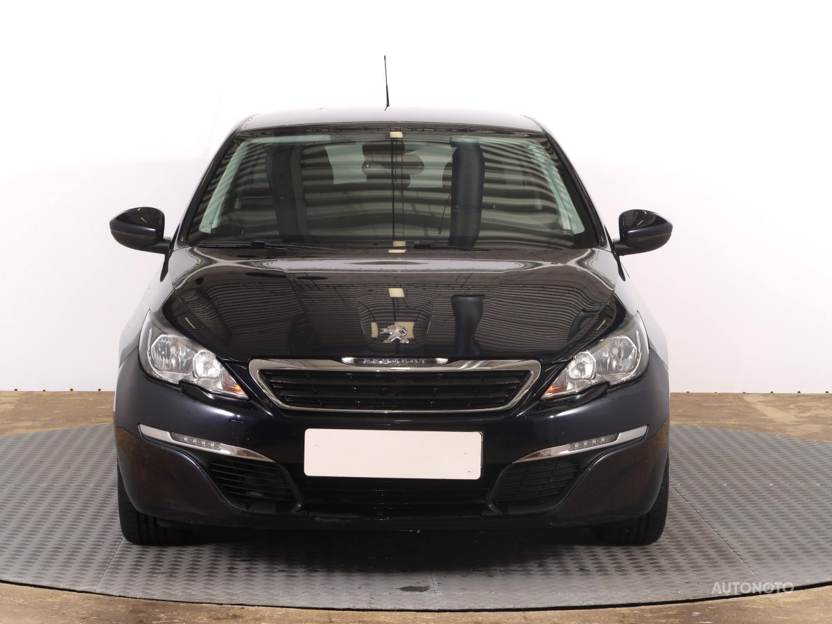 Peugeot 308, 2015 - pohled č. 2