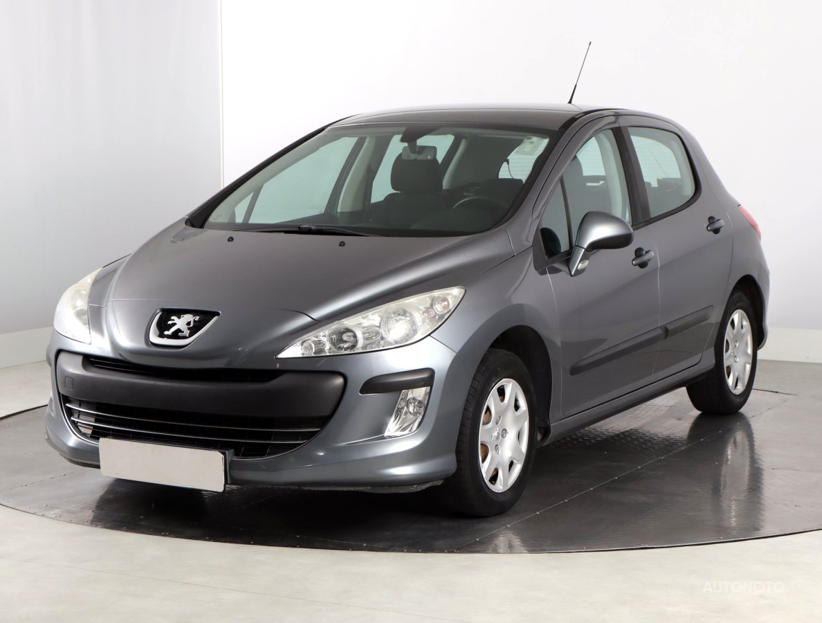 Peugeot 308, 2010 - pohled č. 3