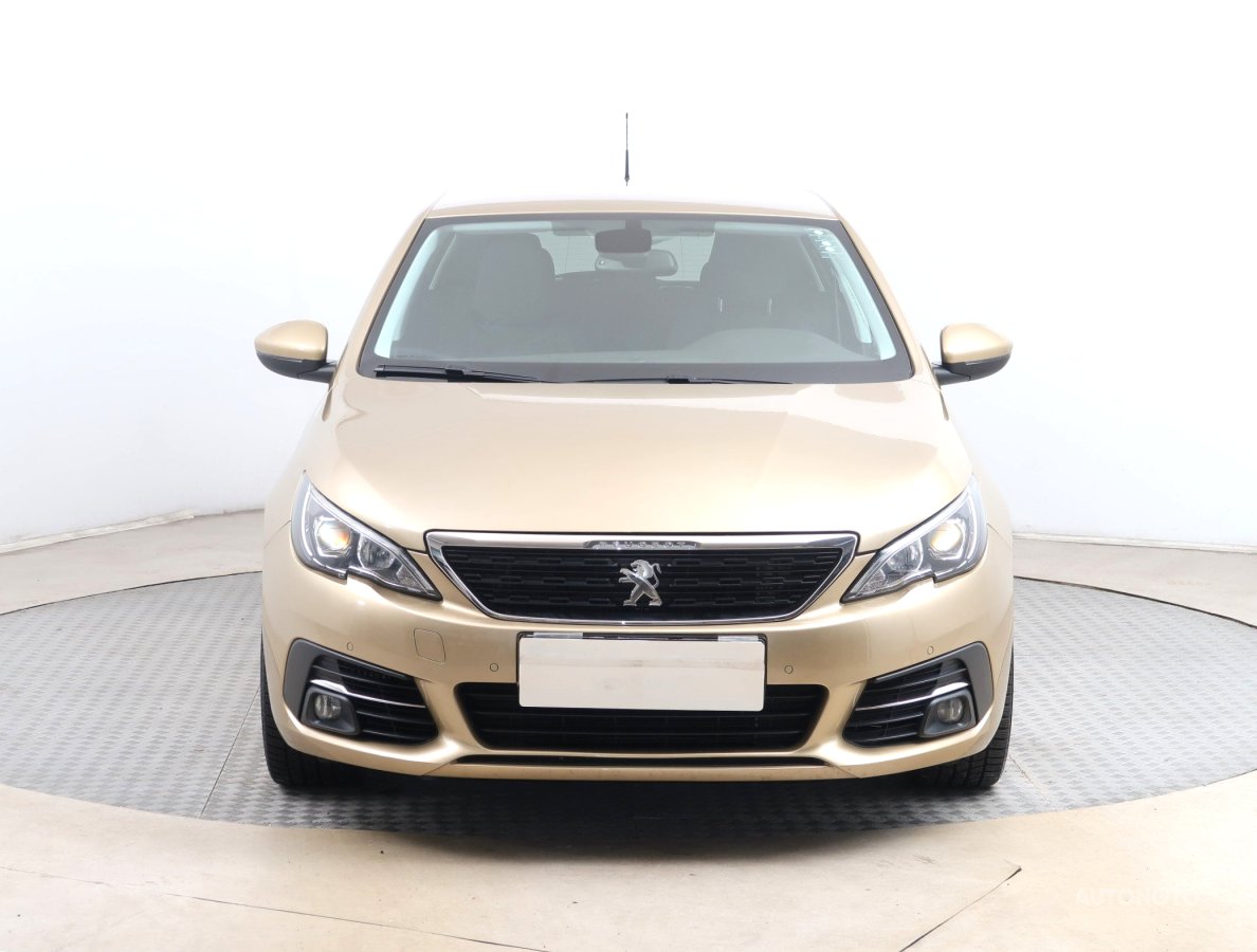 Peugeot 308, 2018 - pohled č. 2
