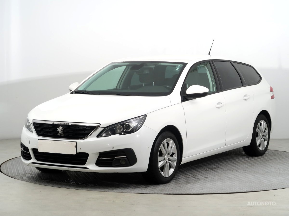 Peugeot 308, 2019 - pohled č. 3