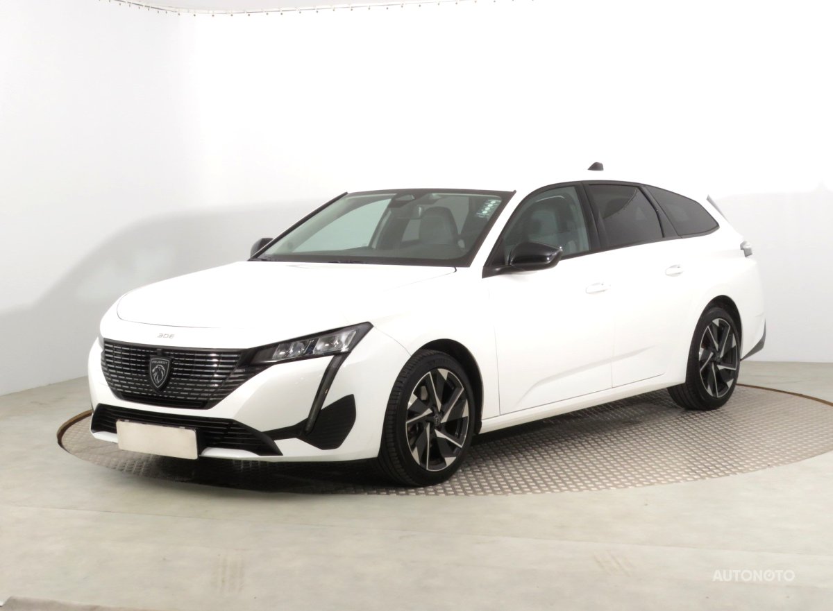 Peugeot 308, 2023 - pohled č. 3