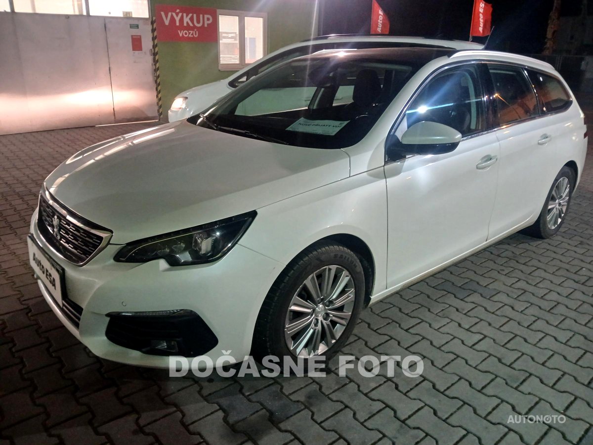 Peugeot 308, 2018 - celkový pohled