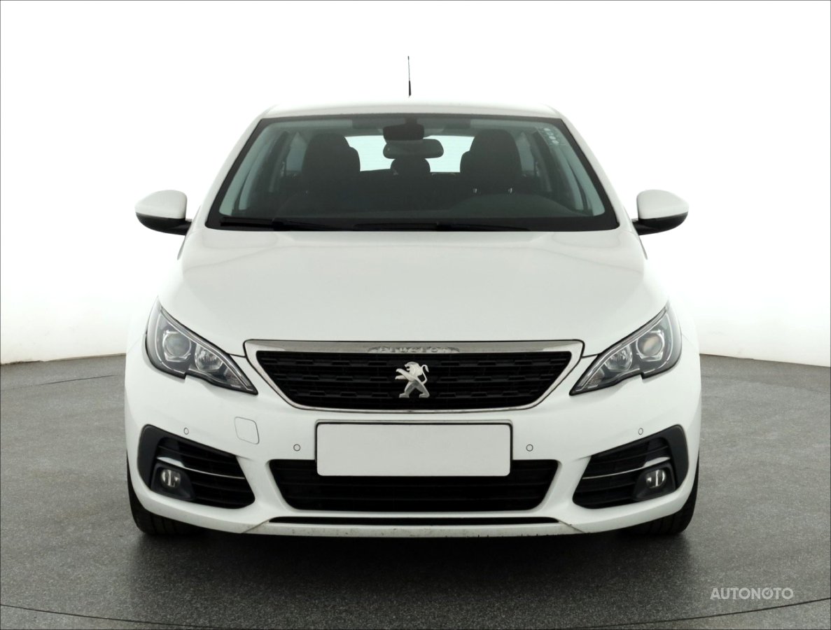 Peugeot 308, 2018 - pohled č. 2