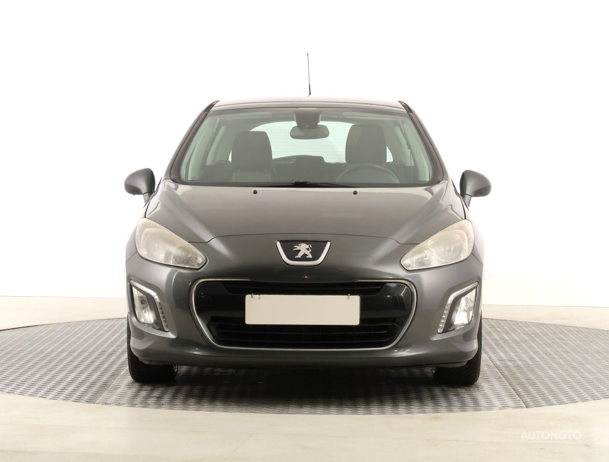 Peugeot 308, 2012 - pohled č. 2