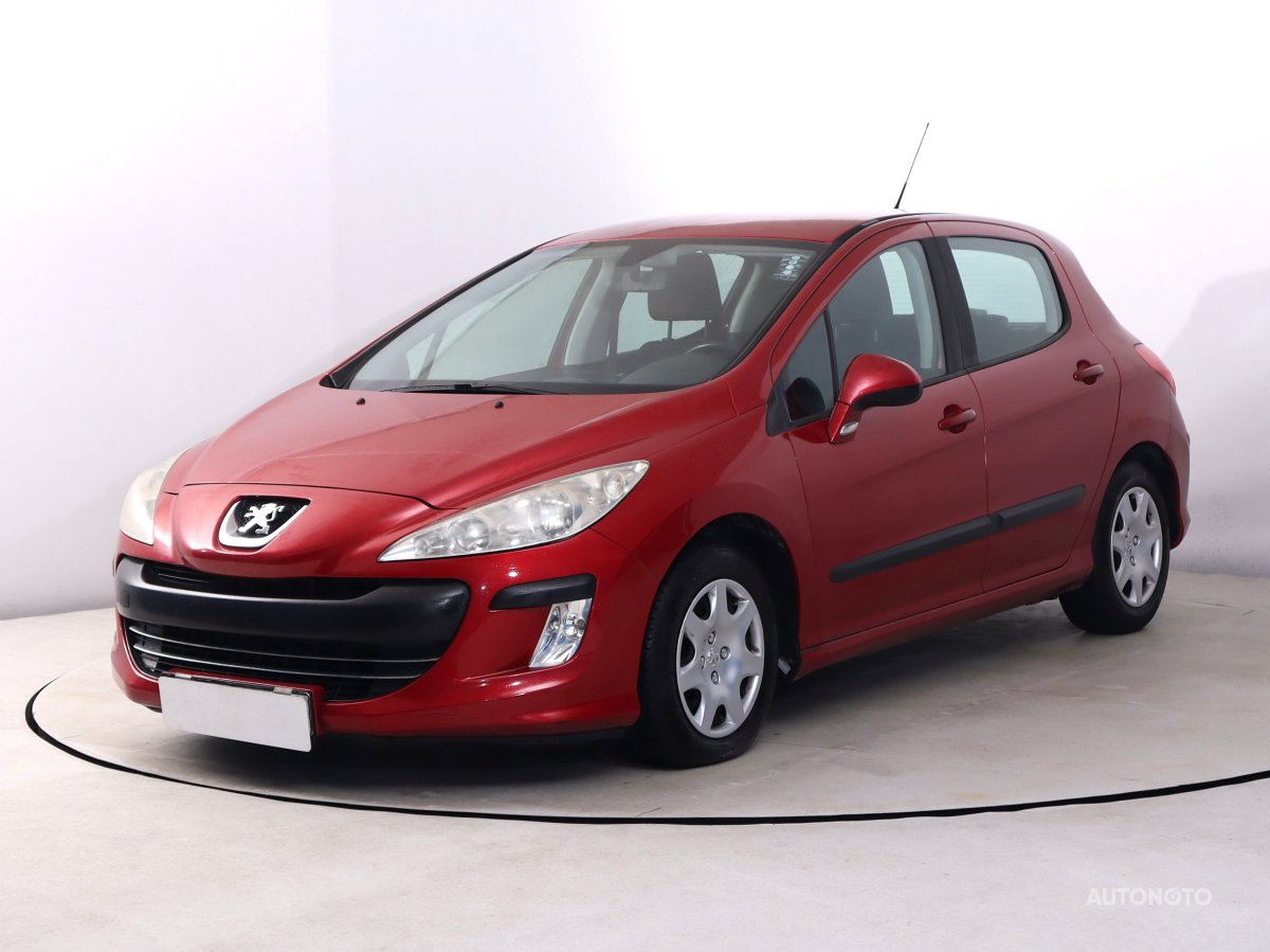 Peugeot 308, 2011 - pohled č. 3