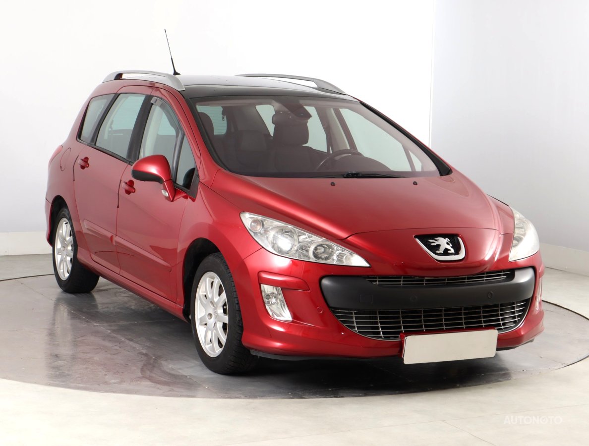 Peugeot 308, 2008 - celkový pohled