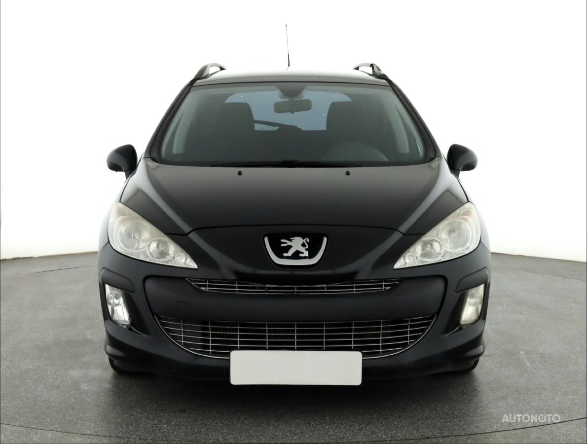 Peugeot 308, 2011 - pohled č. 2