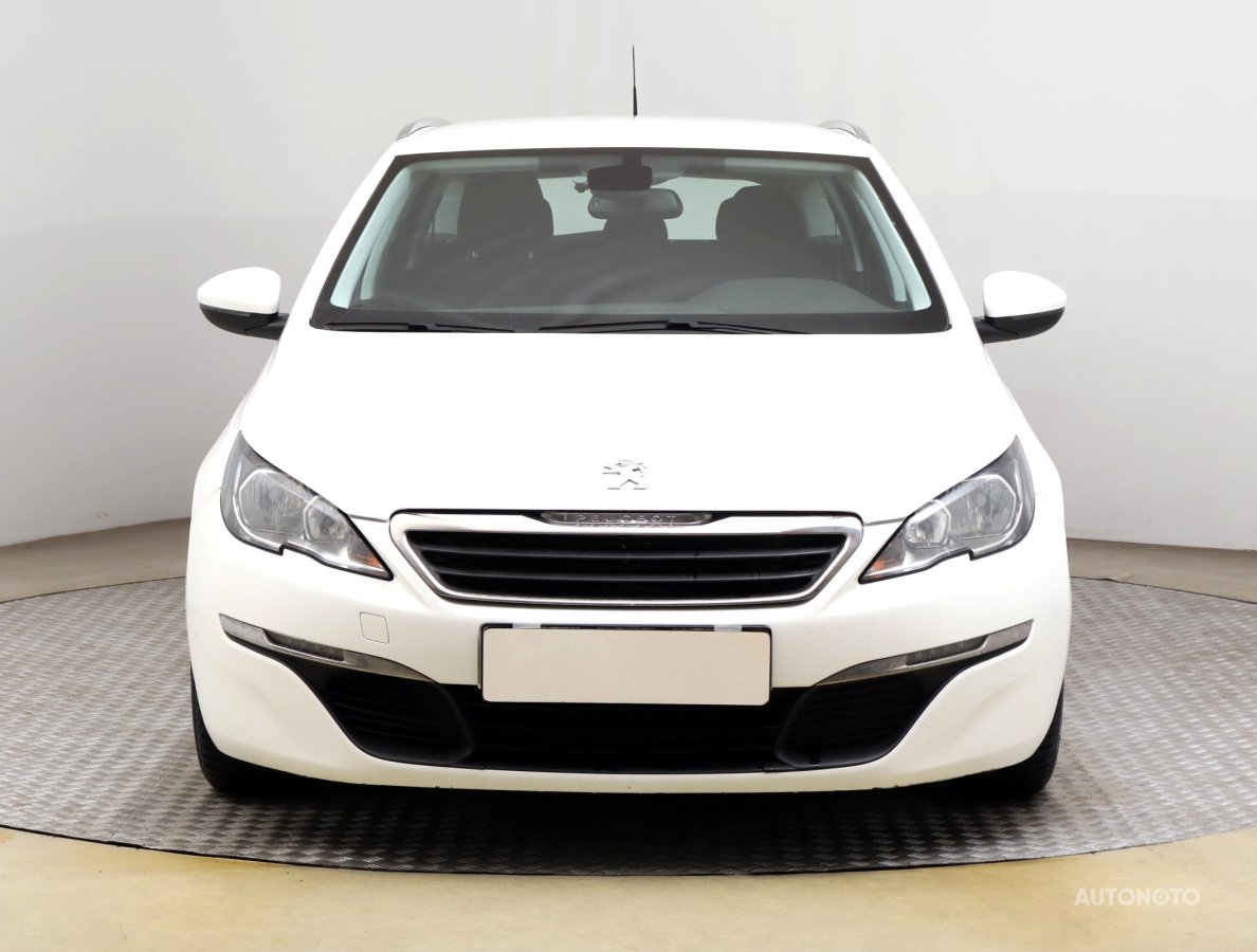 Peugeot 308, 2015 - pohled č. 2