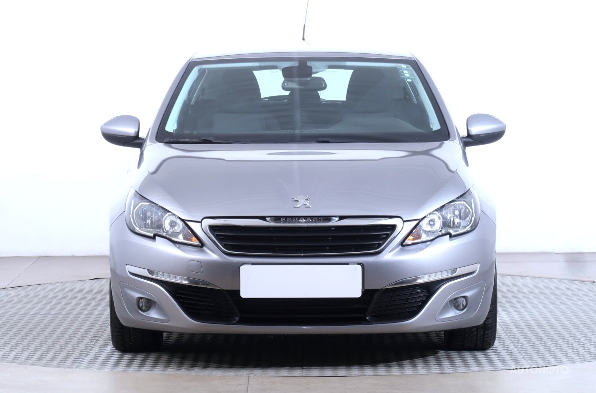 Peugeot 308, 2015 - pohled č. 2