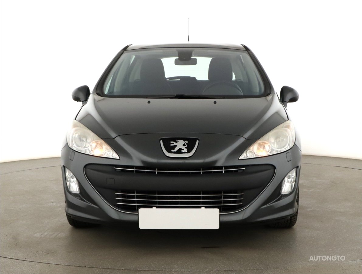 Peugeot 308, 2010 - pohled č. 2