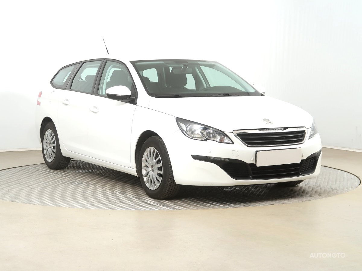 Peugeot 308, 2016 - celkový pohled