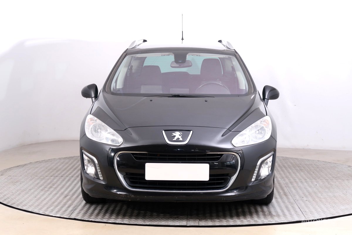 Peugeot 308, 2012 - pohled č. 2