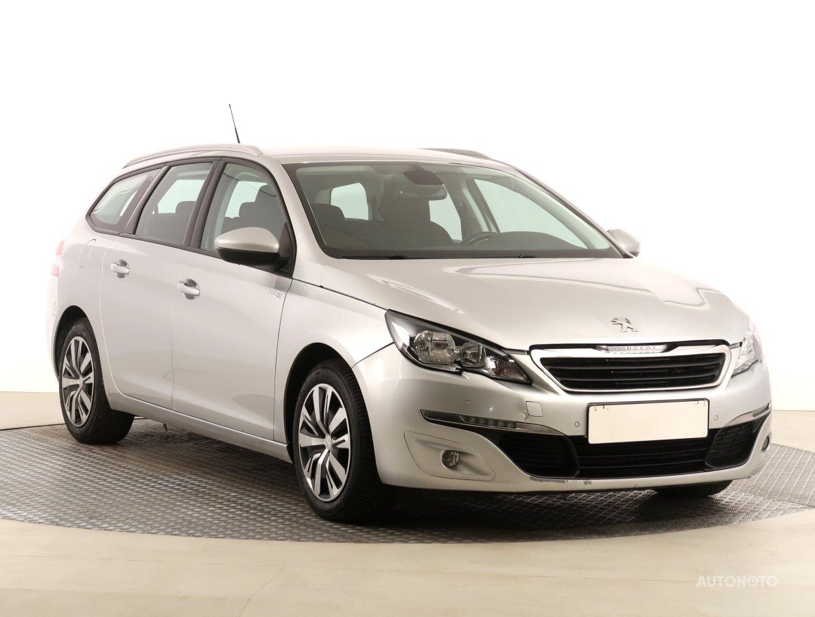 Peugeot 308, 2016 - celkový pohled