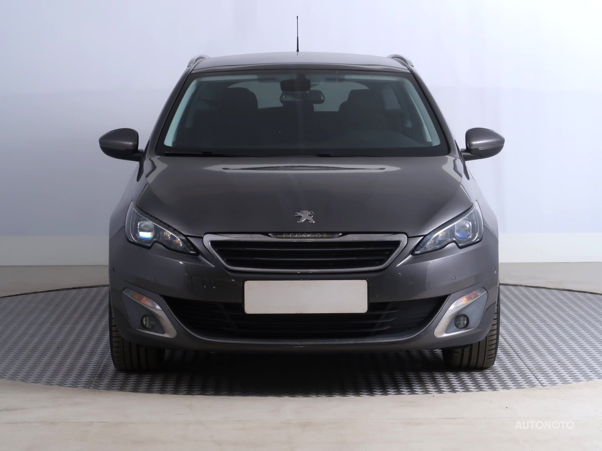 Peugeot 308, 2016 - pohled č. 2