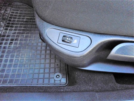 Peugeot 308, 2008 - pohled č. 13