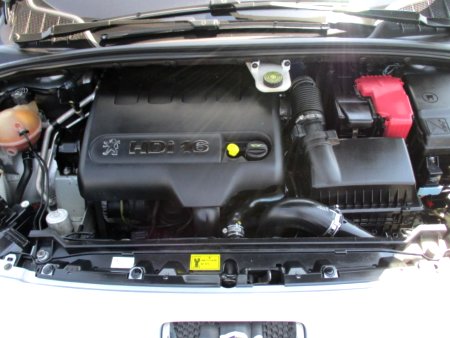 Peugeot 308, 2009 - pohled č. 9