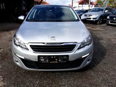 Peugeot 308, 2014 - pohled č. 2
