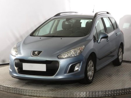 Peugeot 308, 2011 - pohled č. 3