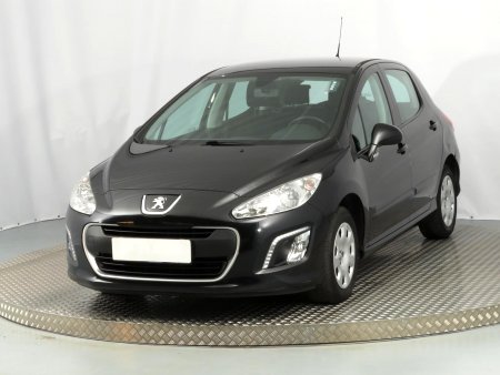 Peugeot 308, 2013 - pohled č. 3