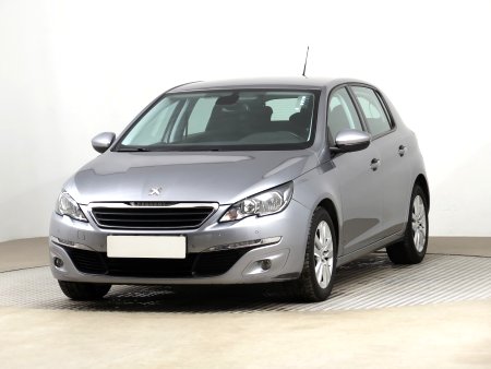 Peugeot 308, 2017 - pohled č. 3