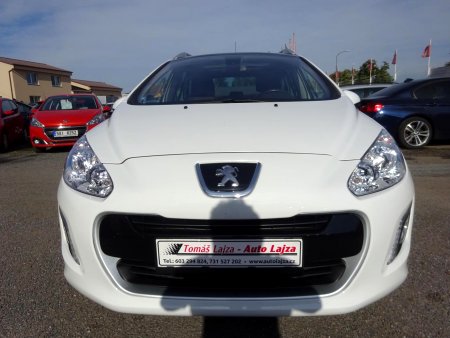 Peugeot 308, 2013 - pohled č. 2