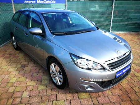 Peugeot 308, 2015 - pohled č. 3
