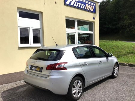 Peugeot 308, 2014 - pohled č. 3