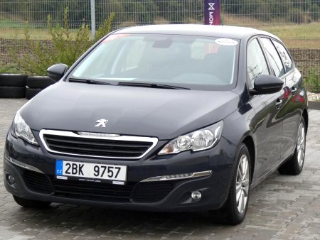 Peugeot 308, 2017 - pohled č. 2