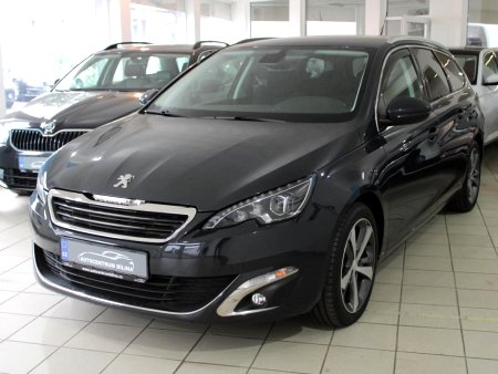 Peugeot 308, 2017 - pohled č. 2