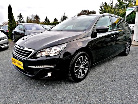 Peugeot 308, 2016 - pohled č. 2