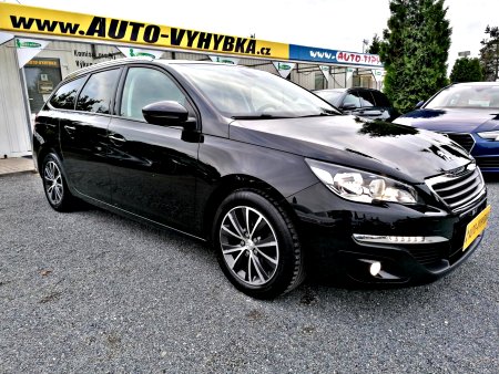 Peugeot 308, 2016 - pohled č. 3