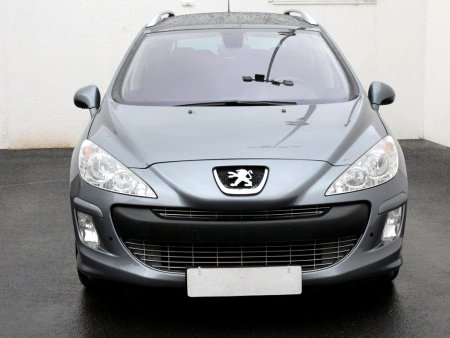 Peugeot 308, 2011 - pohled č. 2