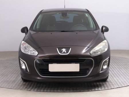 Peugeot 308, 2011 - pohled č. 2