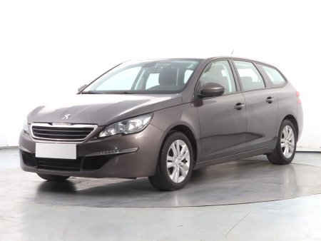 Peugeot 308, 2015 - pohled č. 3