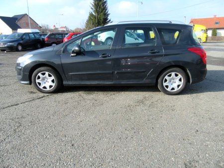 Peugeot 308, 2010 - pohled č. 8