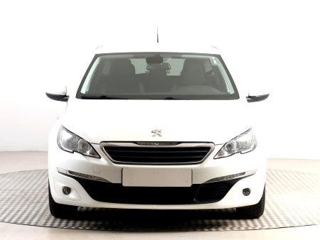 Peugeot 308, 2016 - pohled č. 2