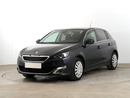 Peugeot 308, 2014 - pohled č. 3