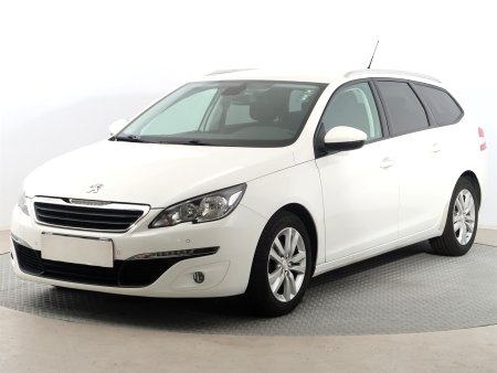 Peugeot 308, 2016 - pohled č. 3