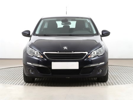 Peugeot 308, 2015 - pohled č. 2