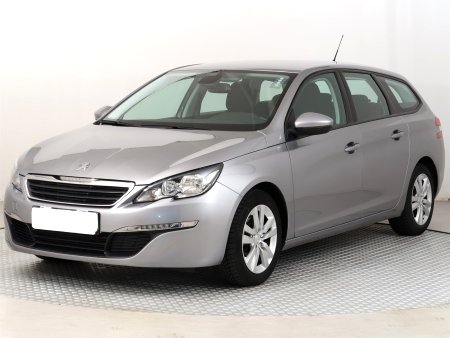 Peugeot 308, 2016 - pohled č. 3