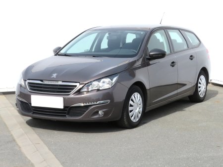 Peugeot 308, 2015 - pohled č. 3