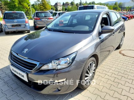 Peugeot 308, 2016 - pohled č. 3