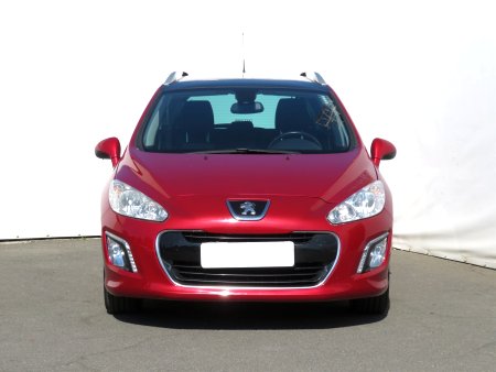 Peugeot 308, 2011 - pohled č. 2