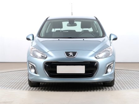 Peugeot 308, 2011 - pohled č. 2