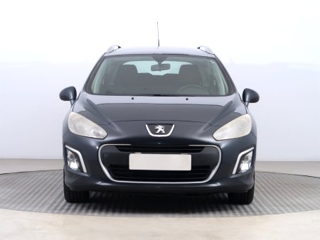 Peugeot 308, 2013 - pohled č. 2