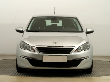 Peugeot 308, 2016 - pohled č. 2