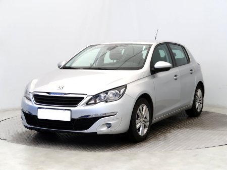 Peugeot 308, 2014 - pohled č. 3