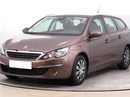 Peugeot 308, 2015 - pohled č. 3