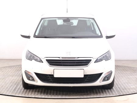 Peugeot 308, 2015 - pohled č. 2