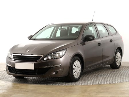 Peugeot 308, 2015 - pohled č. 3